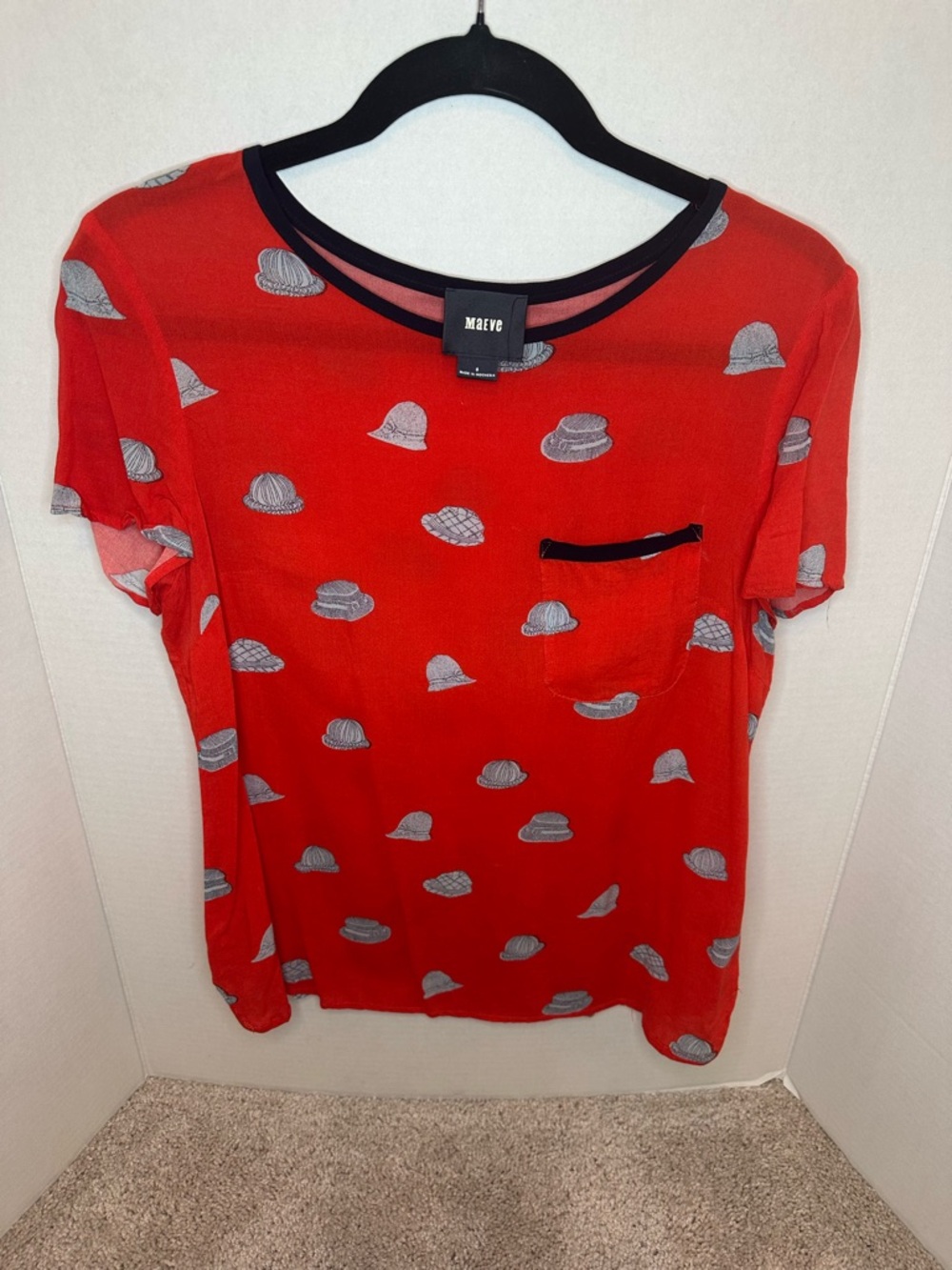 Maeve Red Hat-Print Pocket Tee with Black Trim, size 6, pre loved